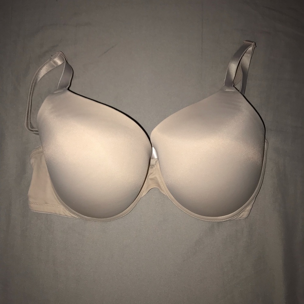 VICTORIAS SECRET/PINK BRA